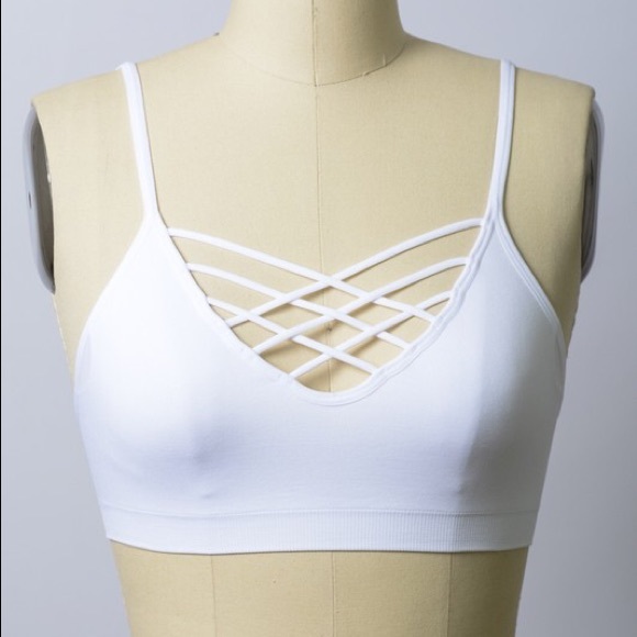 ❗️LAST 1❗️White Interwoven Strappy Bralette - Picture 2 of 5